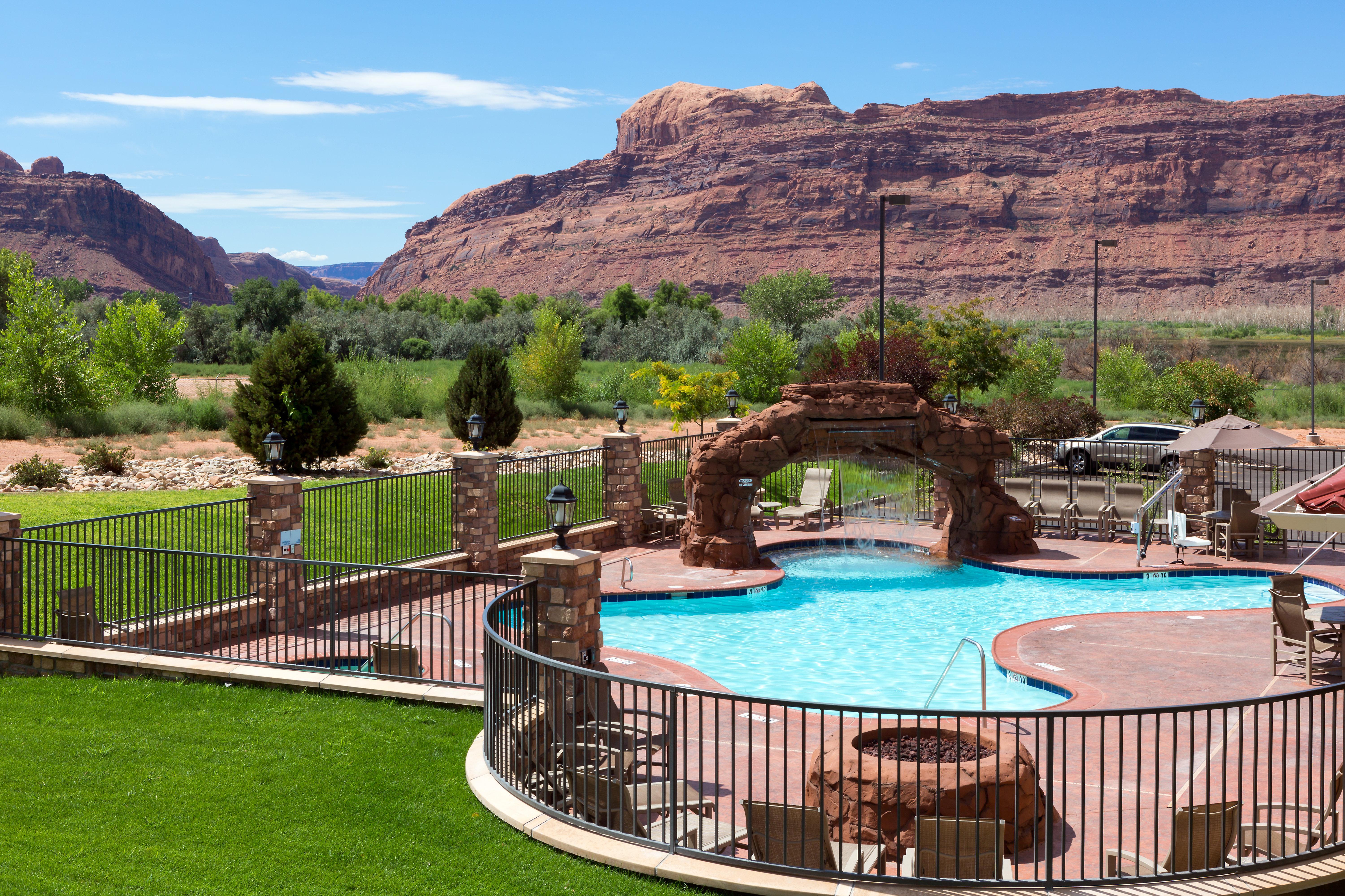 Holiday Inn Express Hotel & Suites Moab By Ihg Eksteriør billede