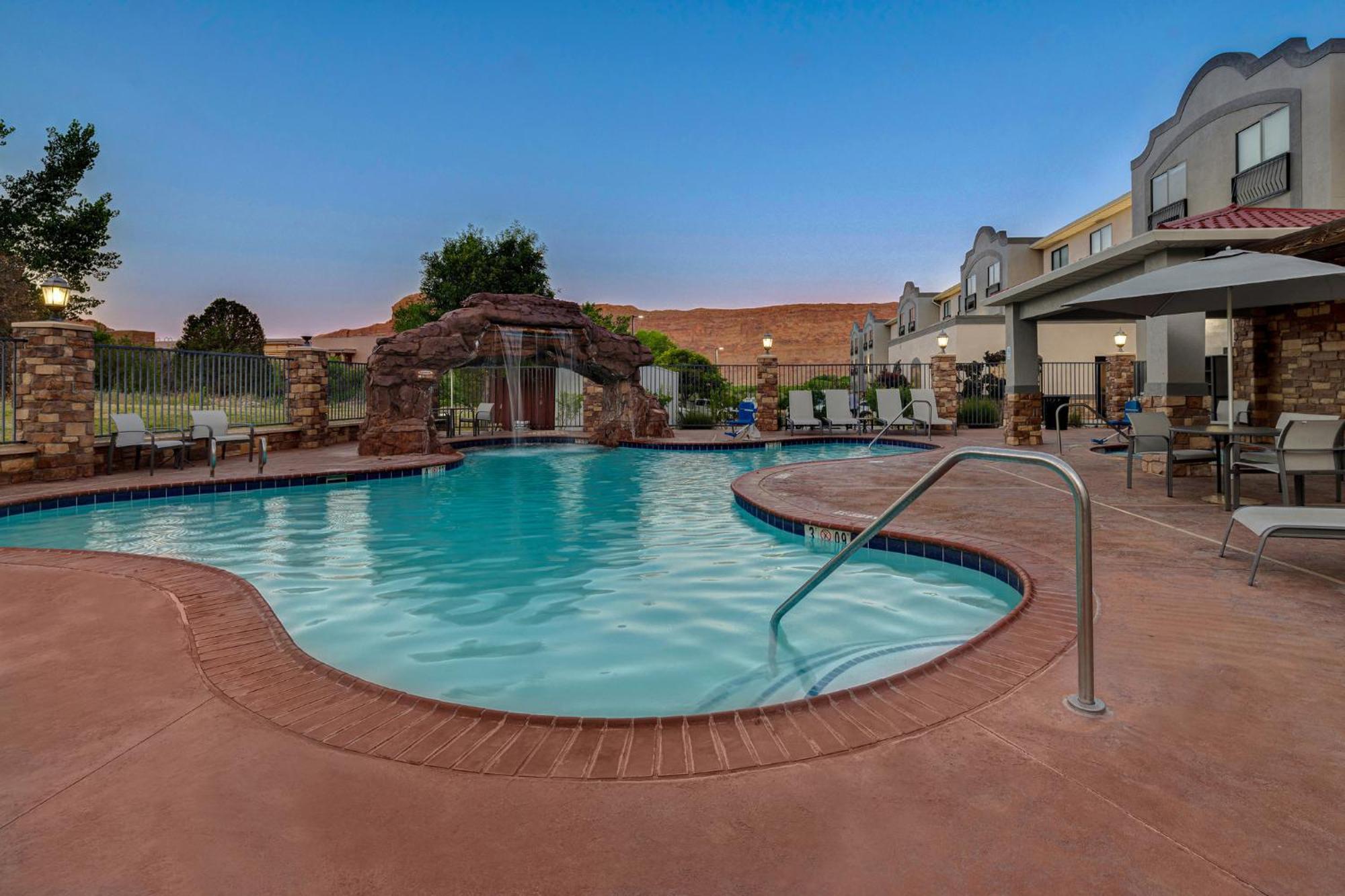 Holiday Inn Express Hotel & Suites Moab By Ihg Eksteriør billede