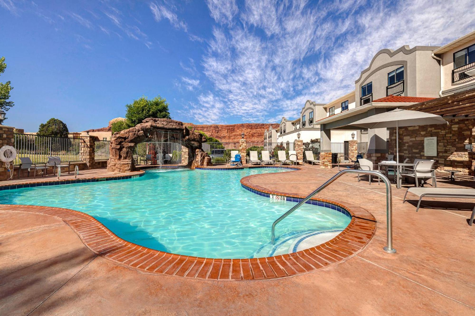Holiday Inn Express Hotel & Suites Moab By Ihg Eksteriør billede